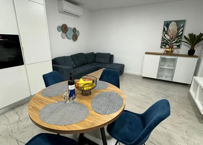 Galeb بيبينيا