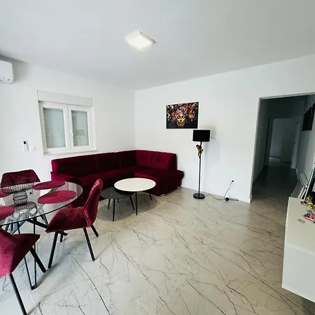 Galeb Апартаменты *