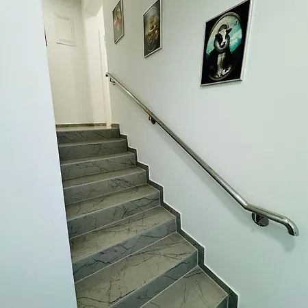 Galeb Апартаменты *