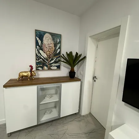 Galeb Апартаменты